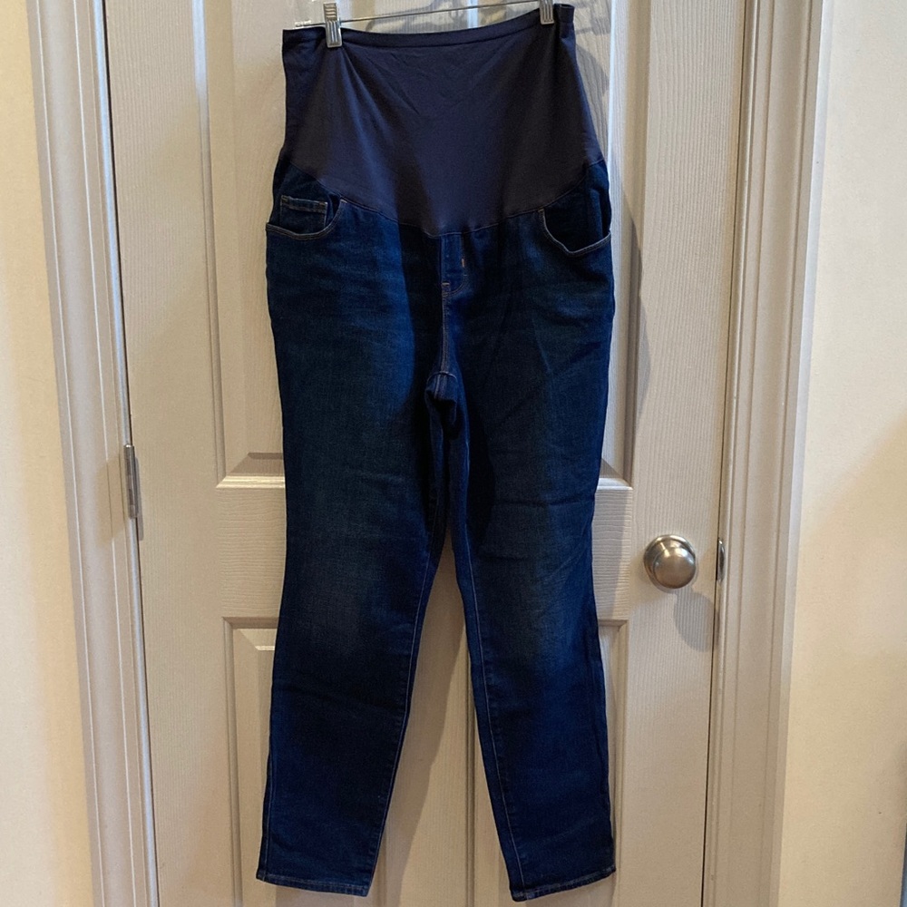 EUC Old Navy Maternity Jeans